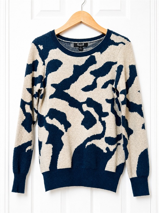 A.Z.I Sweaters - AZI Blue Beige Abstract Sweater Small Soft Cozy Knit Pullover Boutique